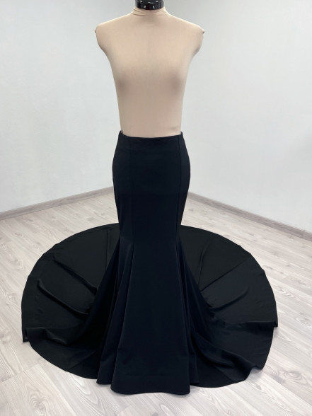 NICOLE long trumpet skirt with train